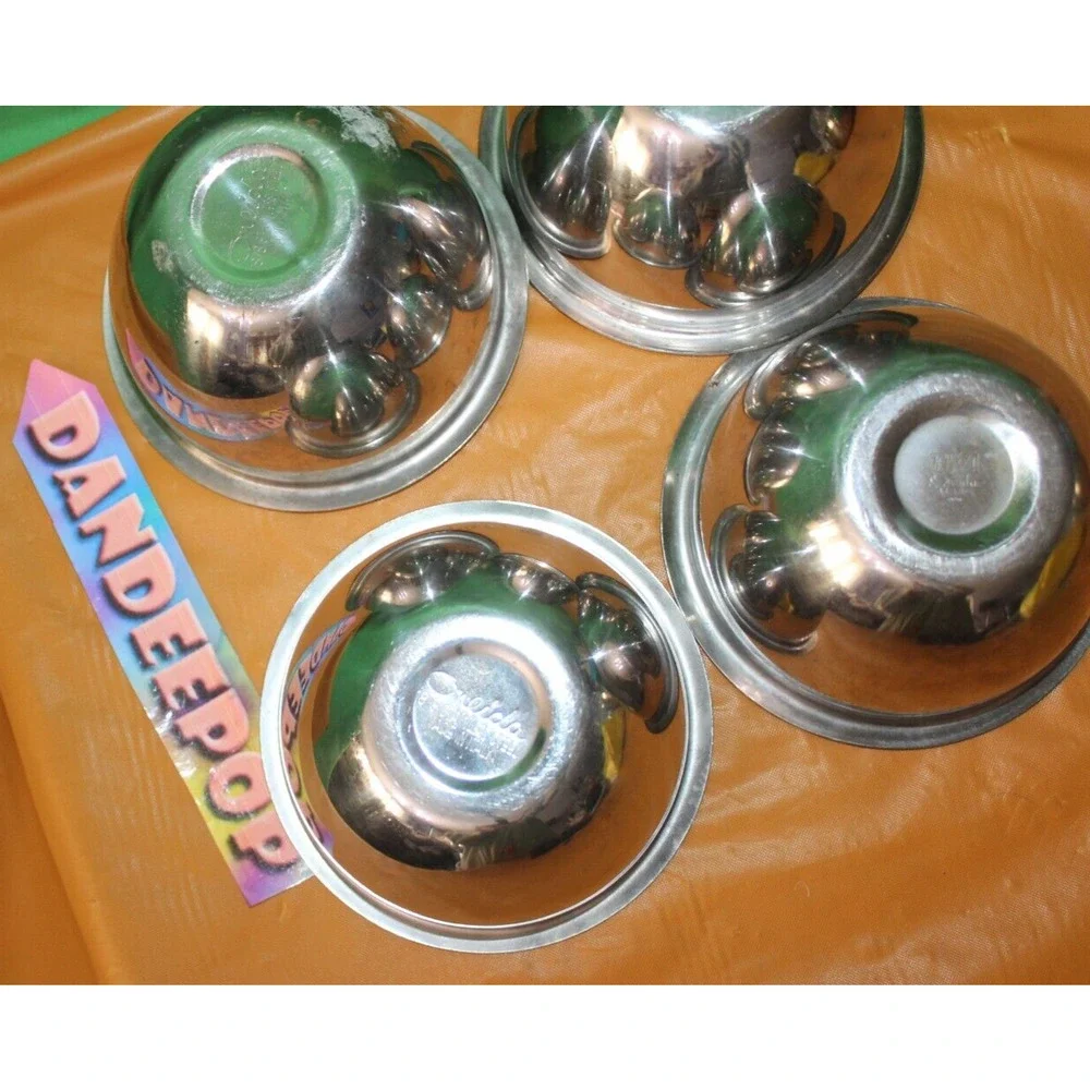 Vintage TWA Oneida 4 Piece Stainless Steel Serving Food Airline Bowls